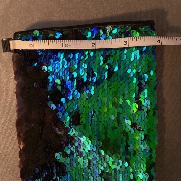 Gloves NWT B2 BALIZZA Fancy Mermaid Sequin Leather Gloves - Picture 8 of 13